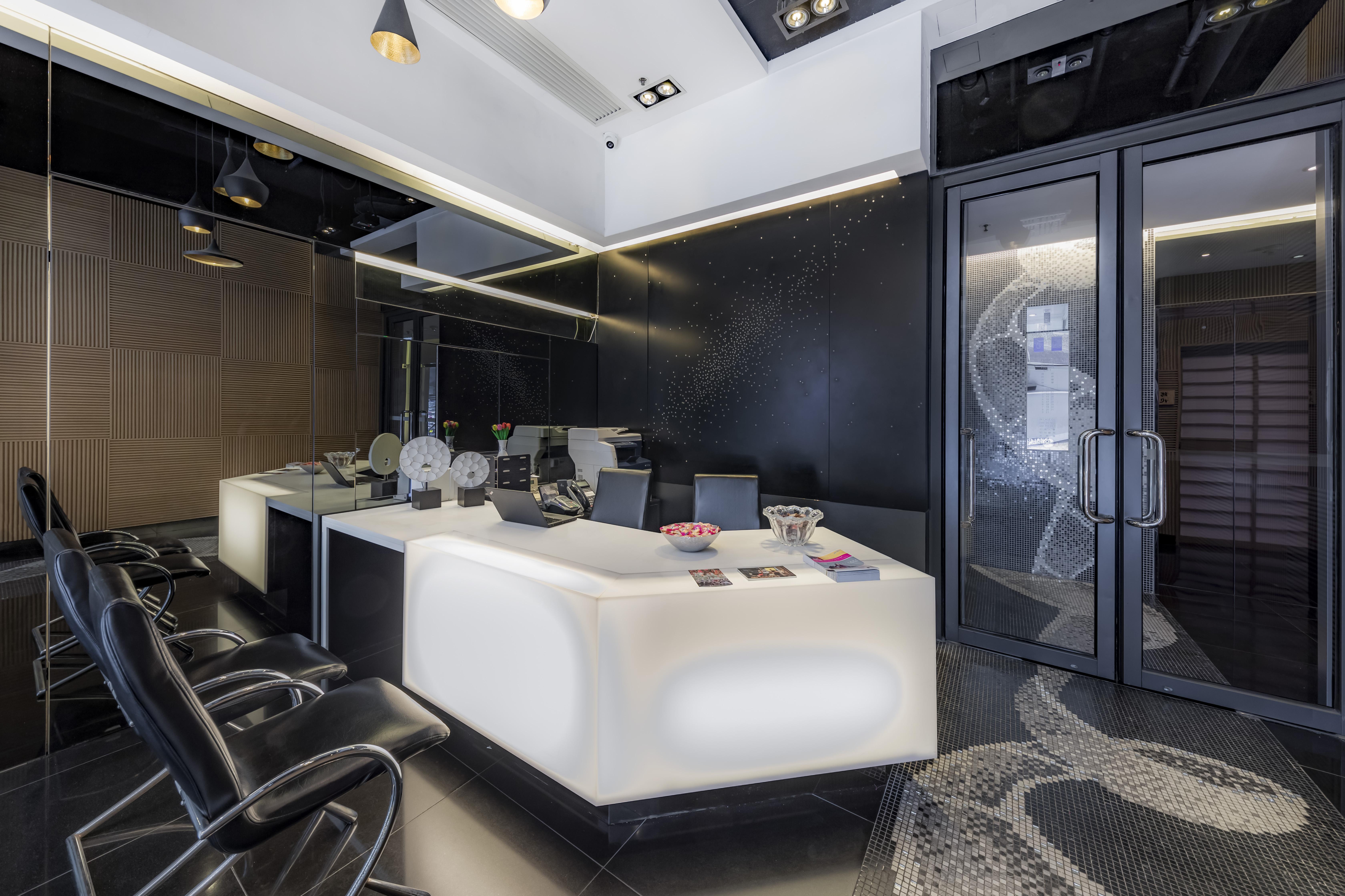 The Mercer Hong Kong Ngoại thất bức ảnh